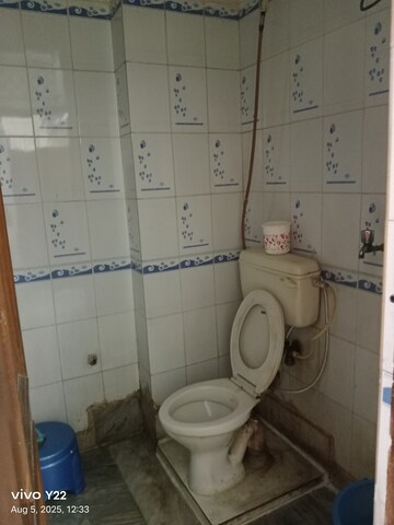 Bathroom in 2 BHK Builder Floor at Laxmi Nagar – for Rent