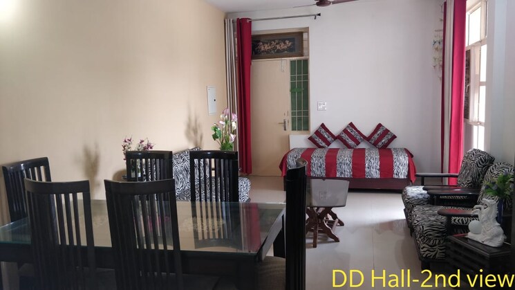 Living Room, sushma-green-vista 2 Bedroom 1276 Sq.Ft. Apartment In Ghazipur Zirakpur 9033142