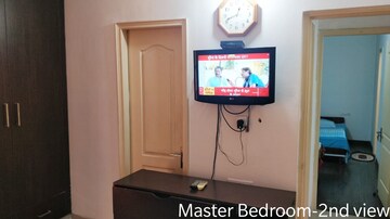 Furnished Amenities in 2 BHK Apartment at Sushma Green vista, Ghazipur – for Sale