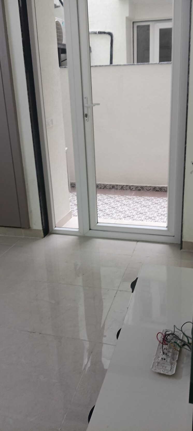 Room, rwa-apartments-sector-26 2 Bedroom 1100 Sq.Ft. Apartment In Sector 26 Noida 9033177