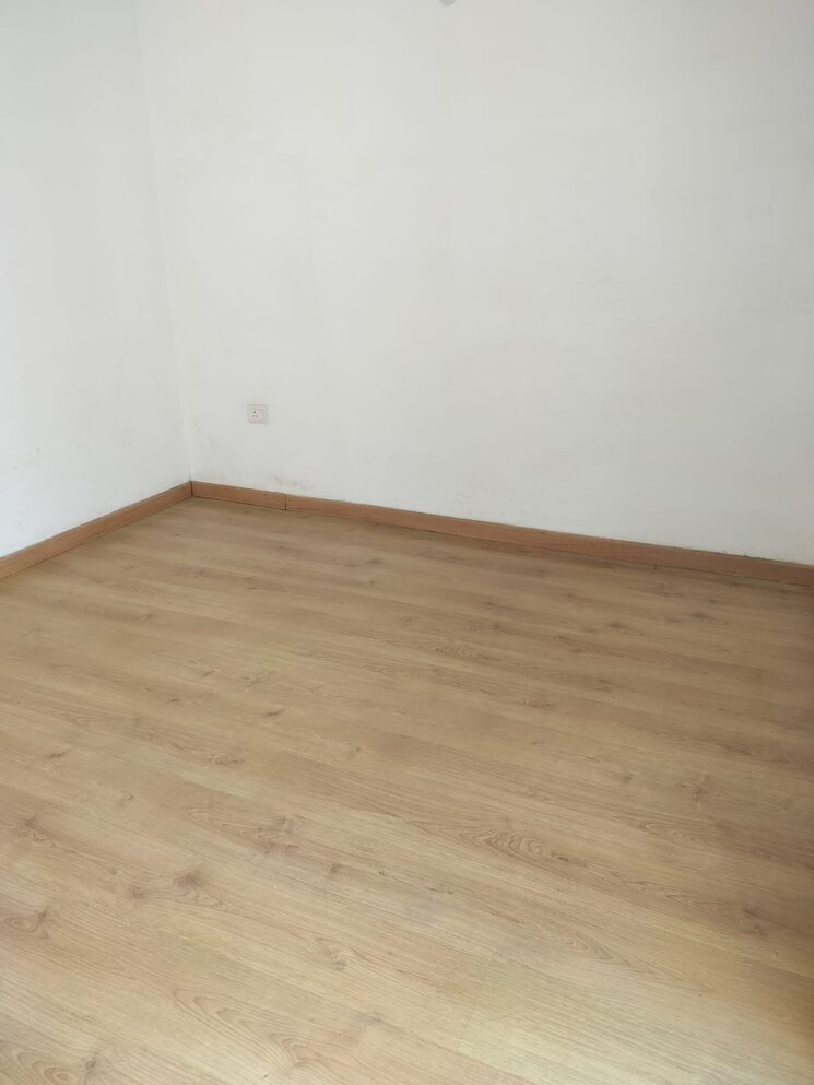 Room, emaar-gurgaon-greens 3 Bedroom 1650 Sq.Ft. Apartment In Sector 102 Gurgaon 9033204