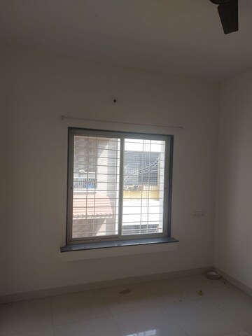 Room in 1 BHK Apartment at Vishaldeep Residency, Chandan Nagar – for Rent