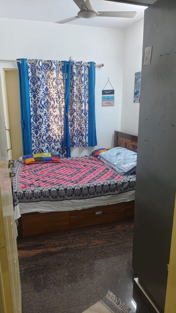 Bedroom in 2 BHK Builder Floor at Nri Layout – for Rent