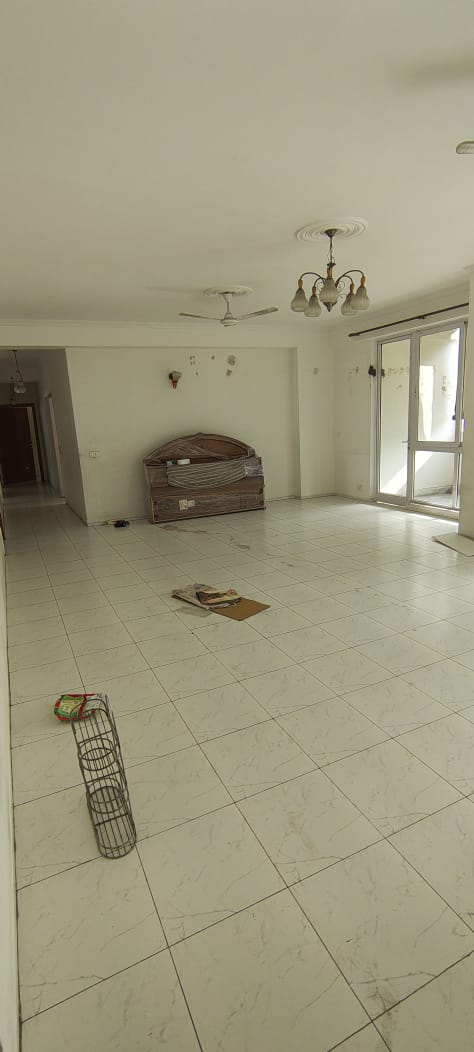 2 BHK + Study Room Apartment For Rent in Vatika City