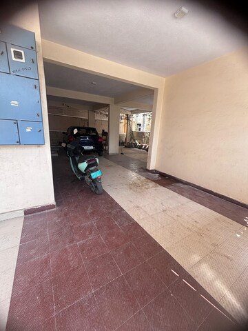 Parking in 2 BHK Builder Floor at Ramamurthy Nagar – for Rent