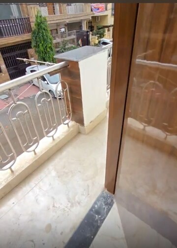 Balcony in 3 BHK Builder Floor at Vasundhara Sector 1 – for Rent