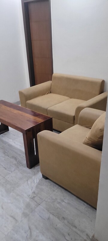 1 BHK Builder Floor For Rent in Saket