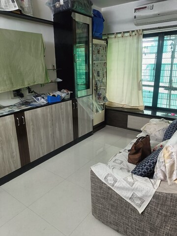 Room in 1 BHK Apartment at Dadar West – for Rent