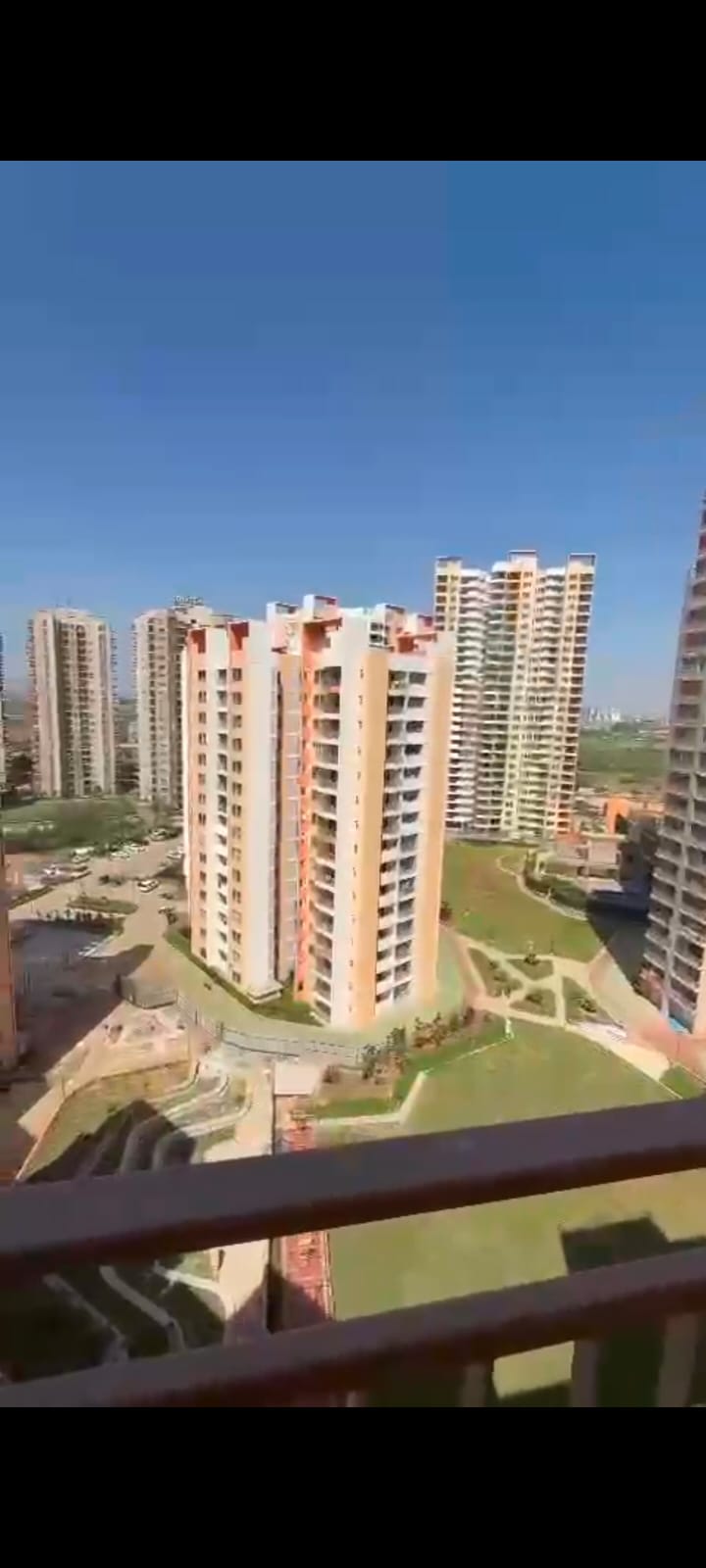 3 BHK + Servant Room 1852 Sq.Ft. Apartment in Shapoorji Pallonji Joyville Phase 2