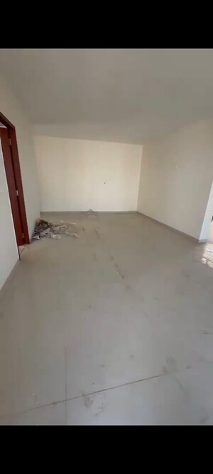 Room in 3 BHK Apartment at Shapoorji Pallonji Joyville Phase 2, Sector 102 – for Sale