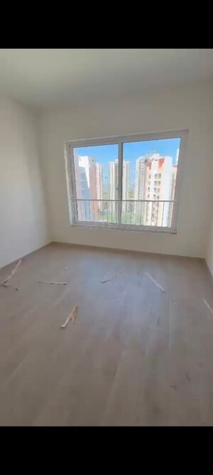 Room in 3 BHK Apartment at Shapoorji Pallonji Joyville Phase 2, Sector 102 – for Sale