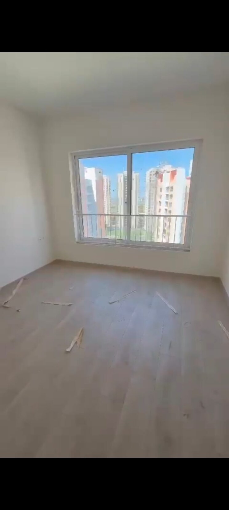 Room, shapoorji-pallonji-joyville-phase-2 3 Bedroom 1852 Sq.Ft. Apartment In Sector 102 Gurgaon 9033329