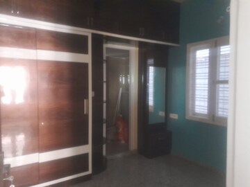 Room in 2 BHK Builder Floor at Ramamurthy Nagar – for Rent