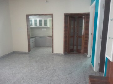 Room in 2 BHK Builder Floor at Ramamurthy Nagar – for Rent
