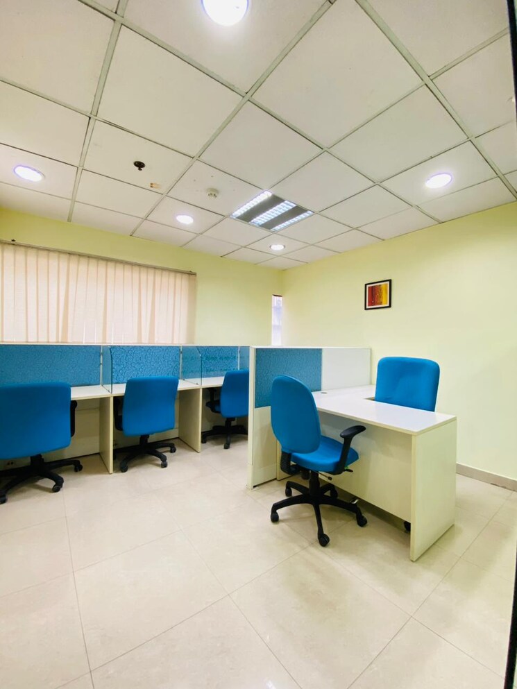 Team Area, sector 125 Commercial Office Space in IT/SEZ 6000 Sq.Ft. In Sector 125 Noida 9033319