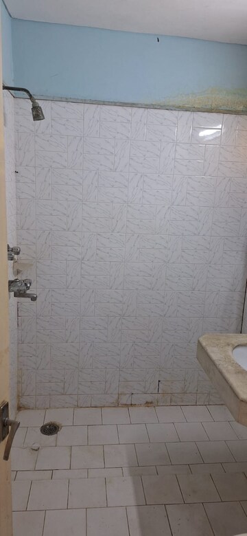 Bathroom in 3 BHK Apartment at Smiriti Apartment, Sector 56 – for Sale