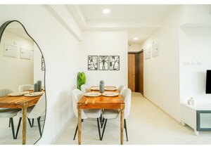 Furnished Amenities in 3 BHK Apartment at Hiranandani Heritage Tower, Powai – for Sale