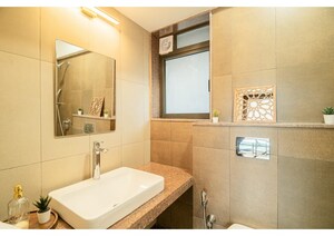 Bathroom in 3 BHK Apartment at Hiranandani Heritage Tower, Powai – for Sale