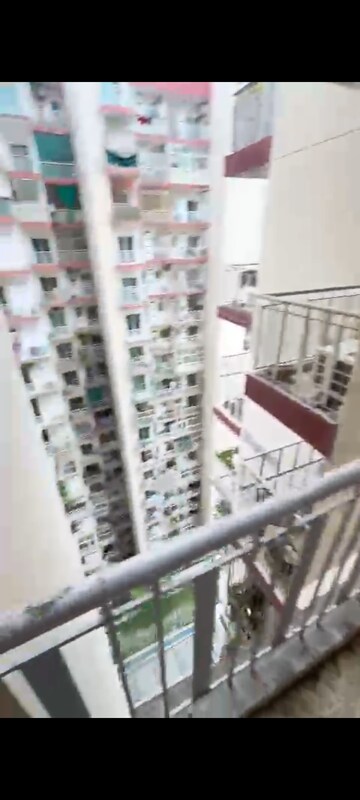 Staircase in 2.5 BHK Apartment at Fusion Homes, Tech Zone 4 Greater Noida – for Sale