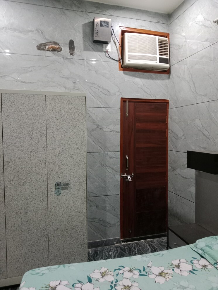 Bathroom, sector 17 2 Bedroom 580 Sq.Ft. Builder Floor In Sector 17 Panipat 9033428