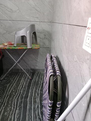 Building Lobby in 2 BHK Builder Floor at Sector 17 – for Rent