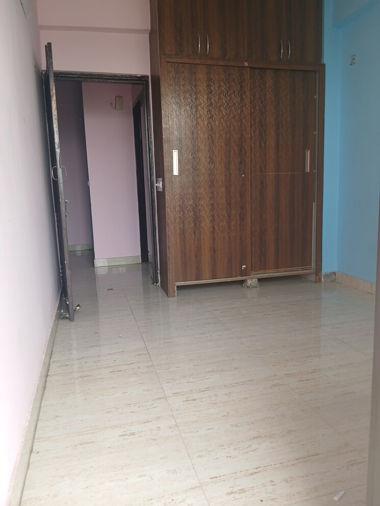 Cupboard, agrasain-spaces-aagman-phase-2 2 Bedroom 640 Sq.Ft. Apartment In Sector 70 Faridabad 9033435