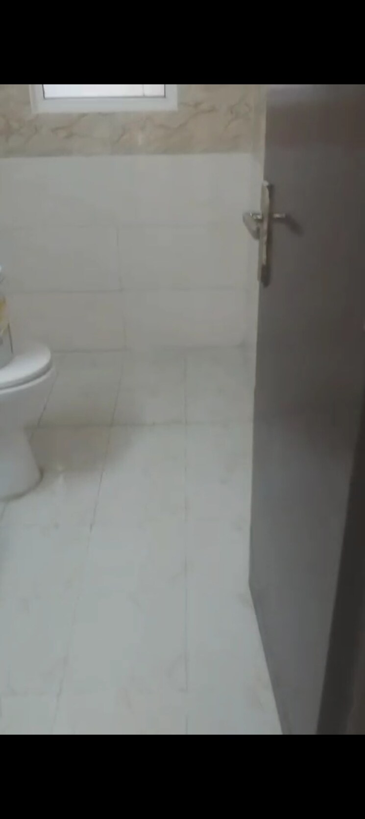 Bathroom, amrapali-golf-homes 3 Bedroom 1595 Sq.Ft. Apartment In Sector 4 Greater Noida Greater Noida 9033440