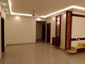 Room in 3 BHK Apartment at Prestige Royale Gardens, Gantiganahalli – for Rent