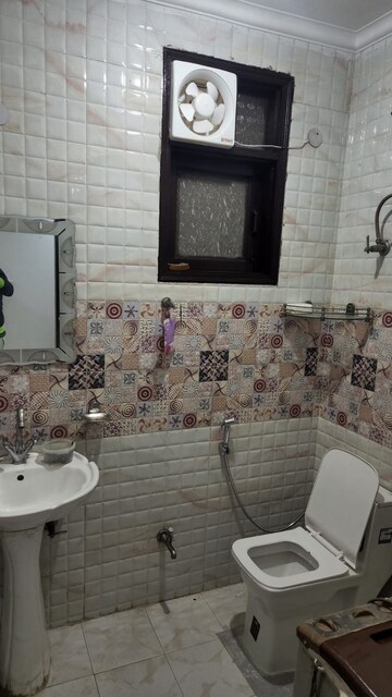 Bathroom in 2 BHK Builder Floor at Saket – for Rent