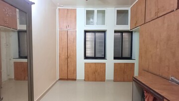 Room in 2 BHK Independent House at Karve Nagar – for Rent