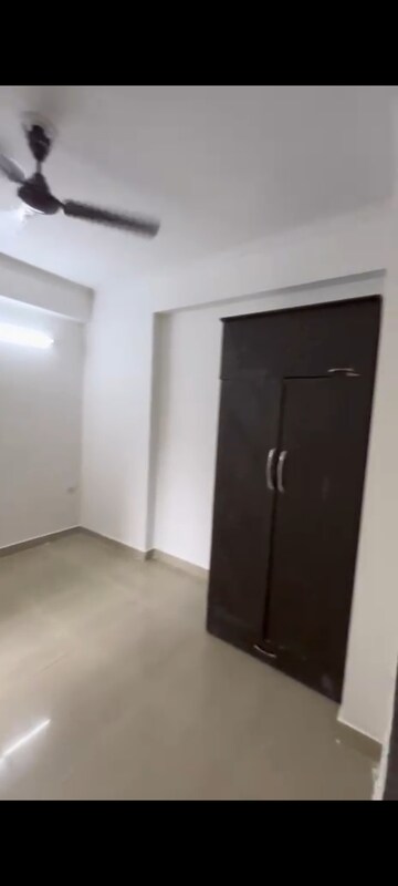 Room in 2 BHK Apartment at Saviour Green Arch, Tech Zone 4 Greater Noida – for Sale