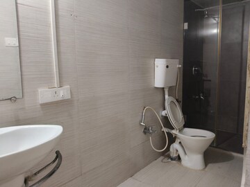 Bathroom in 3 BHK Apartment at Lokhandwala Whispering Palms XXclusives, Kandivali East – for Rent