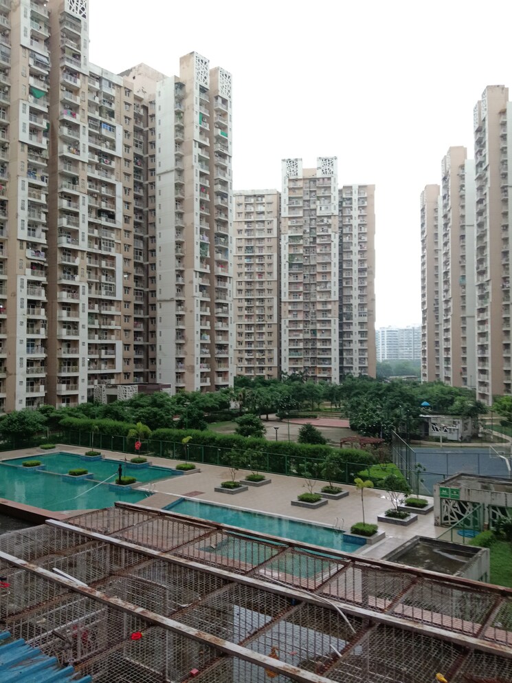 Exterior View, mahagun-mywoods 3 Bedroom 1240 Sq.Ft. Apartment In Sector 16c Greater Noida Greater Noida 9033485