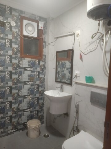 Bathroom in 3 BHK Builder Floor at Vasant Kunj Enclave – for Rent