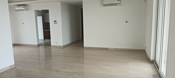 Room in 4 BHK Apartment at Puri Diplomatic Greens Phase I, Sector 111 – for Rent