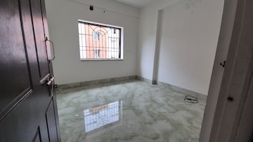Room in 2 BHK Apartment at Naihati – for Sale