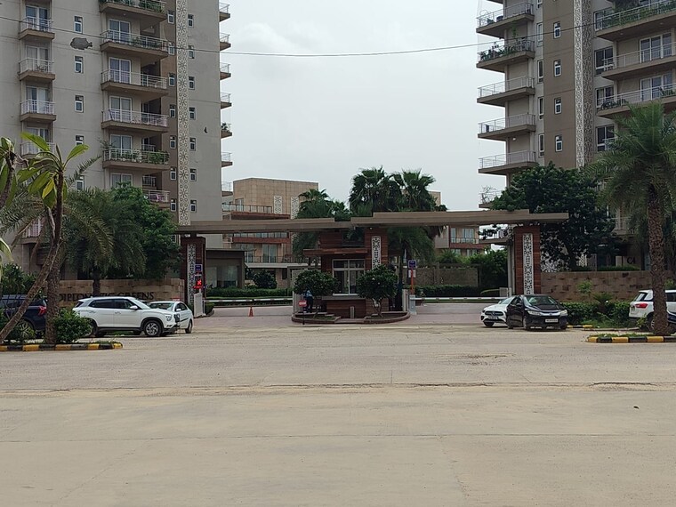  Parking, puri-diplomatic-greens-phase-i 4 Bedroom 2950 Sq.Ft. Apartment In Sector 111 Gurgaon 9033520