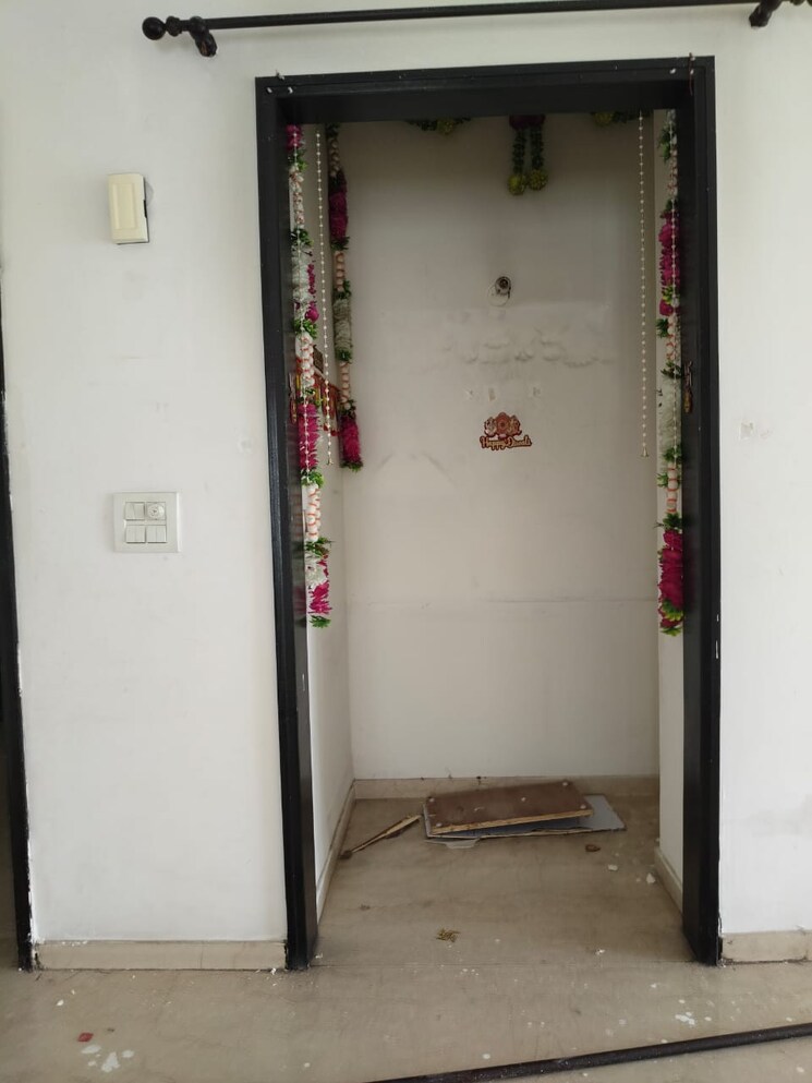 Room, tgb-meghdutam 4 Bedroom 3350 Sq.Ft. Apartment In Sector 50 Noida 9033533