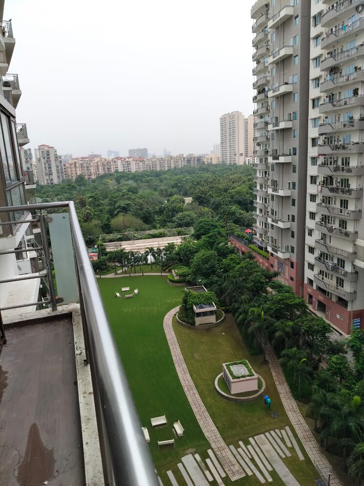Balcony, tgb-meghdutam 4 Bedroom 3350 Sq.Ft. Apartment In Sector 50 Noida 9033533