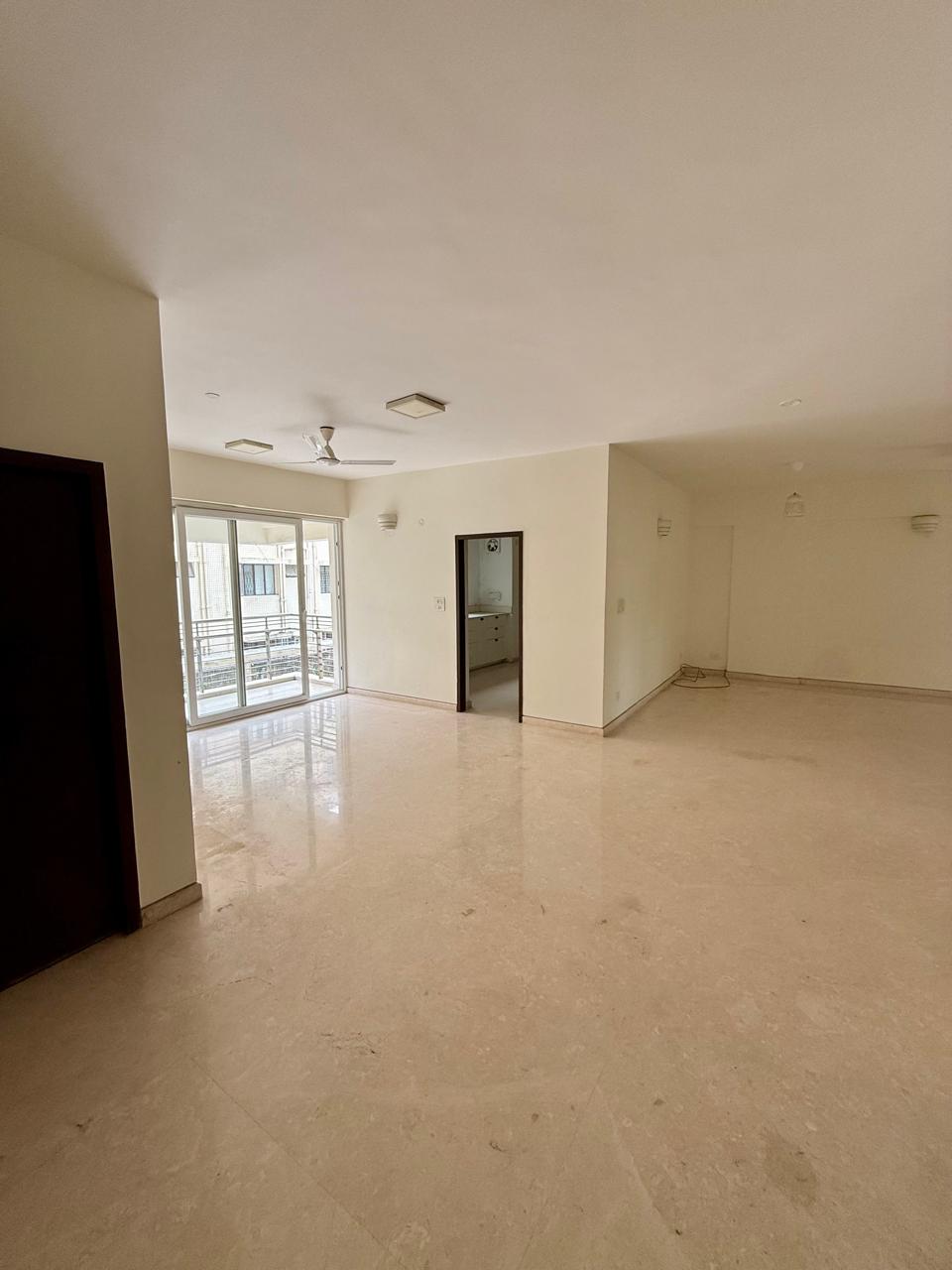 3 BHK + Servant Room Apartment For Rent in Dream Orchards 