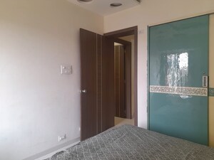 Room in 2 BHK Apartment at Trimurti Apartment Sadashiv Peth, Sadashiv Peth – for Sale