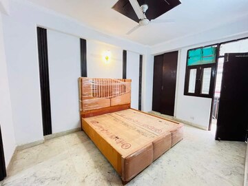 Master Bedroom in 2 BHK Builder Floor at Saket – for Rent