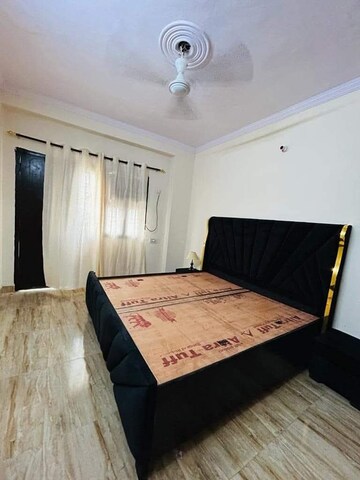 Bedroom in 1 BHK Builder Floor at Saket – for Rent