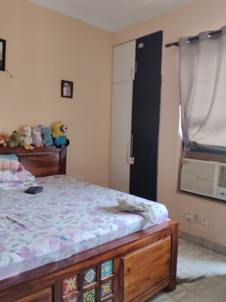 Bedroom, sector 92 2 Bedroom 200 Sq.Mt. Independent House In Sector 92 Noida 9033644