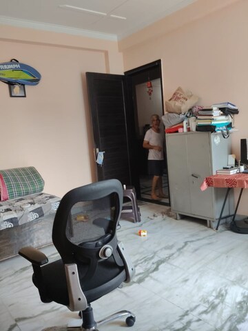 Team Area in 2 BHK Independent House at Sector 92 – for Rent