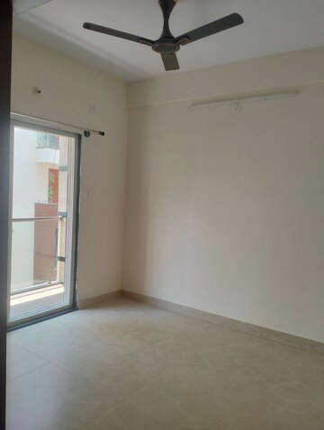 Room in 2 BHK Builder Floor at Hsr Layout – for Rent