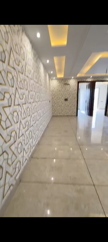 Building Lobby in 3 BHK Builder Floor at Himgiri Enclave, Burari – for Sale