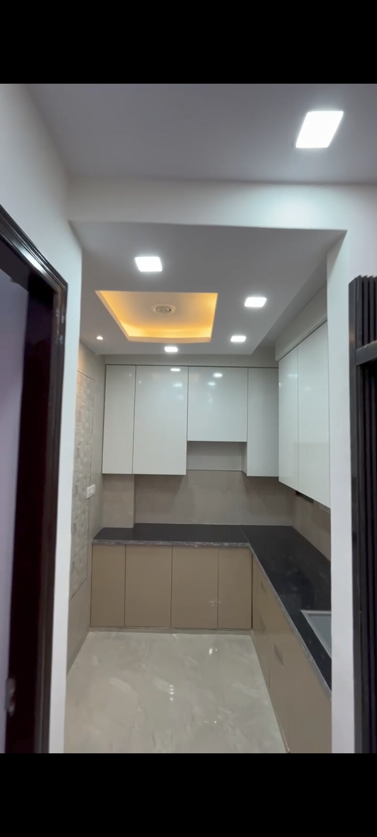Kitchen, west sant nagar 3 Bedroom 810 Sq.Ft. Builder Floor In West Sant Nagar Delhi 9033749