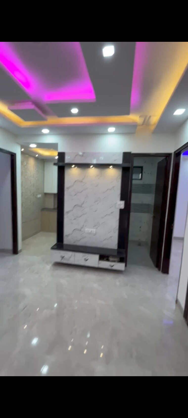 Room, west sant nagar 3 Bedroom 810 Sq.Ft. Builder Floor In West Sant Nagar Delhi 9033749