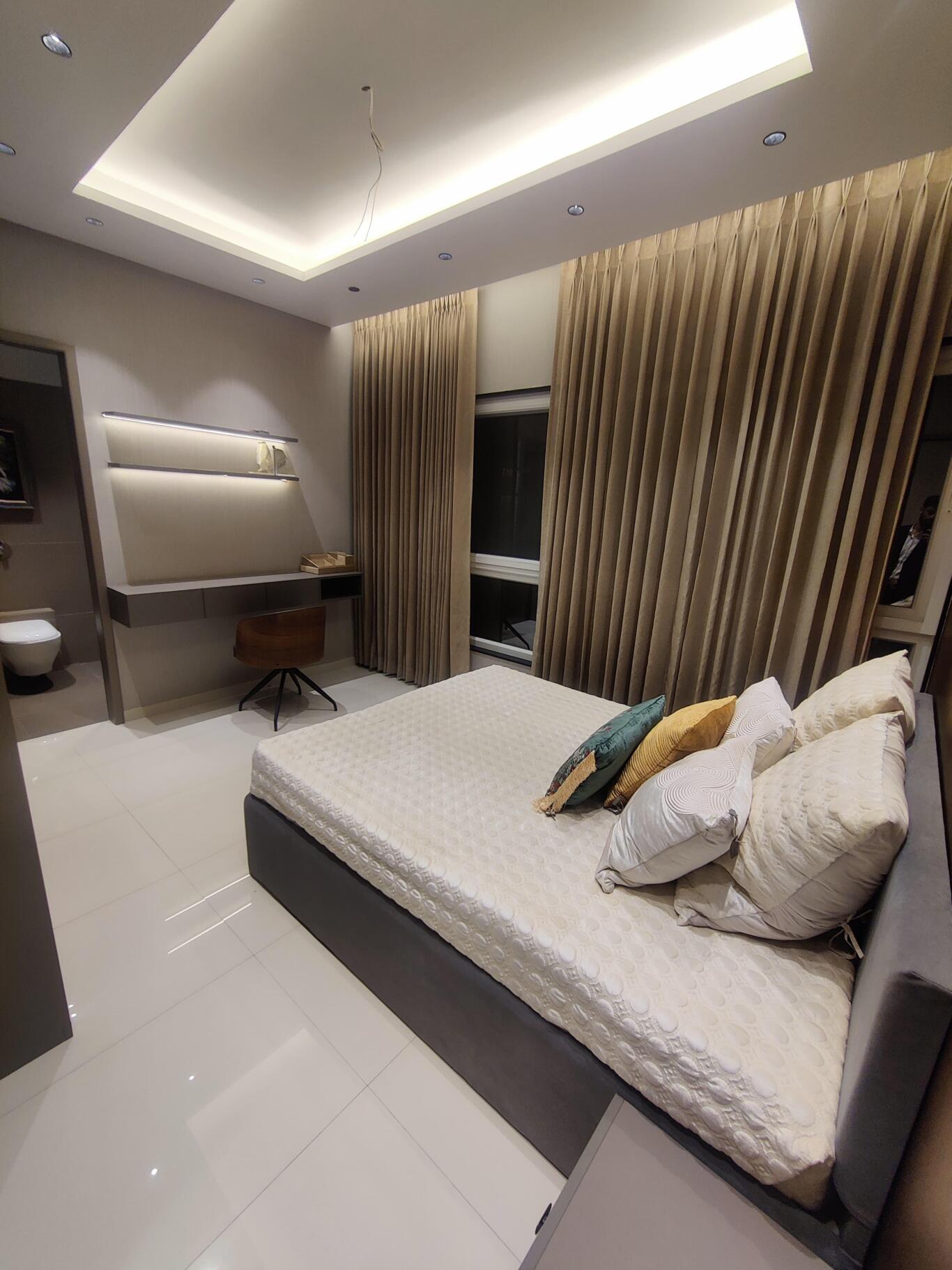 4 BHK + Servant Room,Study Room,Extra Room Apartment For Sale in Osian Almanova